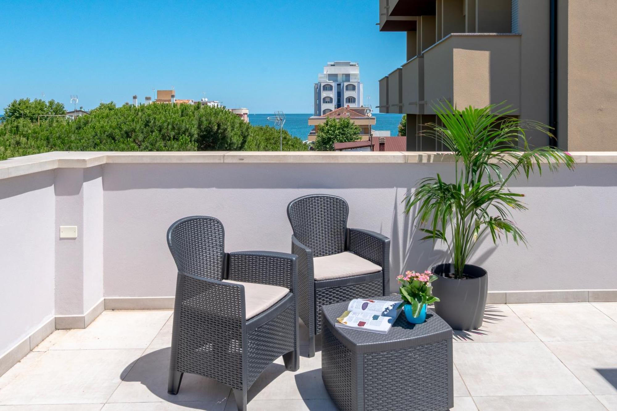 Hotel Altamarea ميسانو ادرياتيكو المظهر الخارجي الصورة
