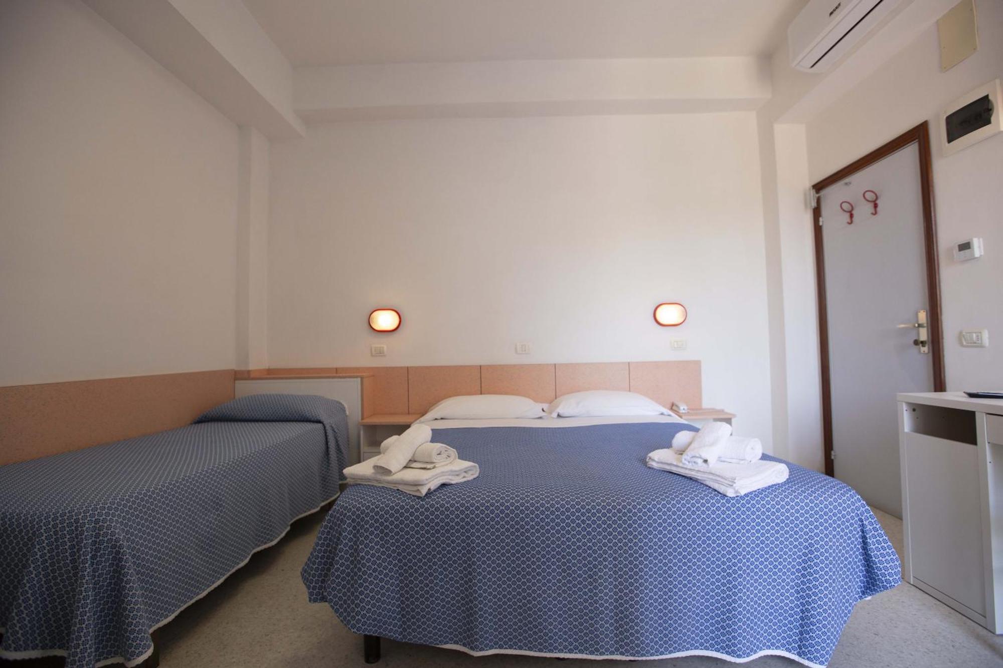 Hotel Altamarea ميسانو ادرياتيكو المظهر الخارجي الصورة